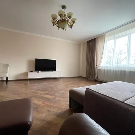 Karpatia Appartement *