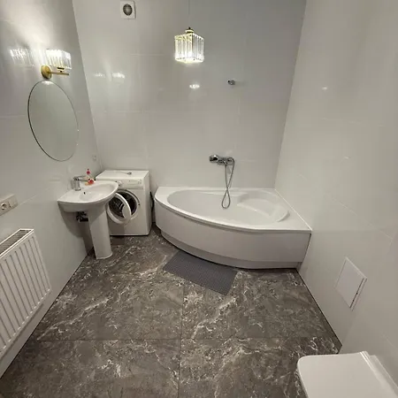 Karpatia Appartement *